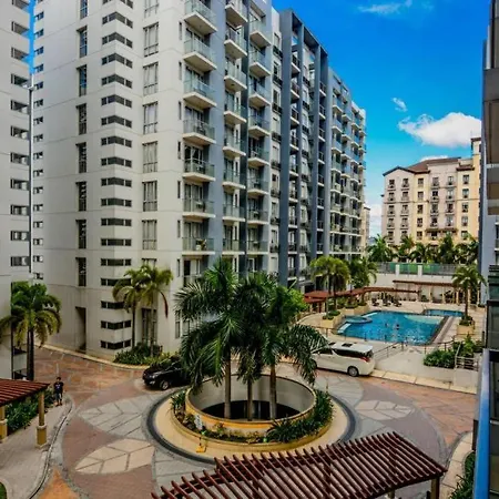 One Palm Tree Villas Condotel